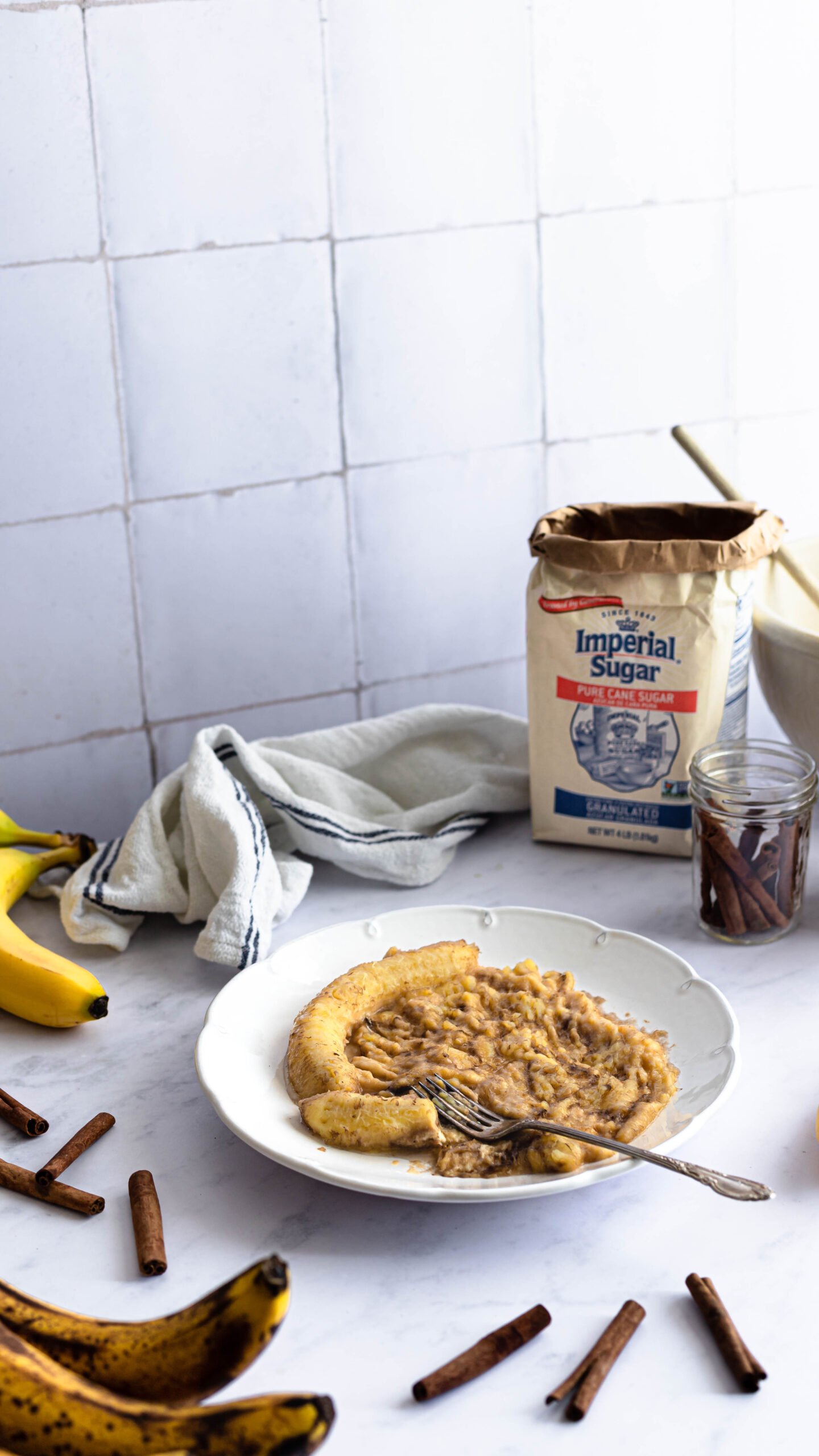 Mashed bananas on a plate